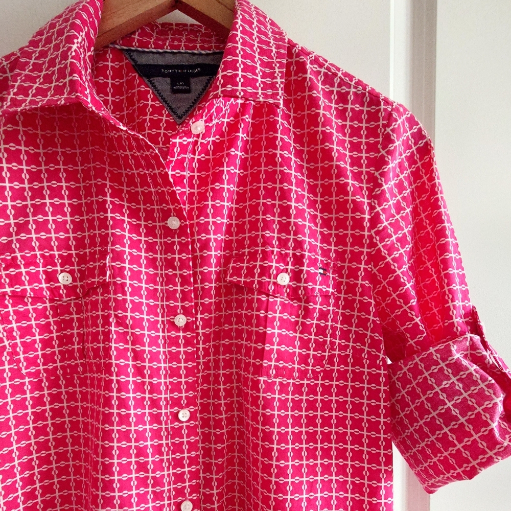 Tommy Hilfiger Button Up Shirt size L